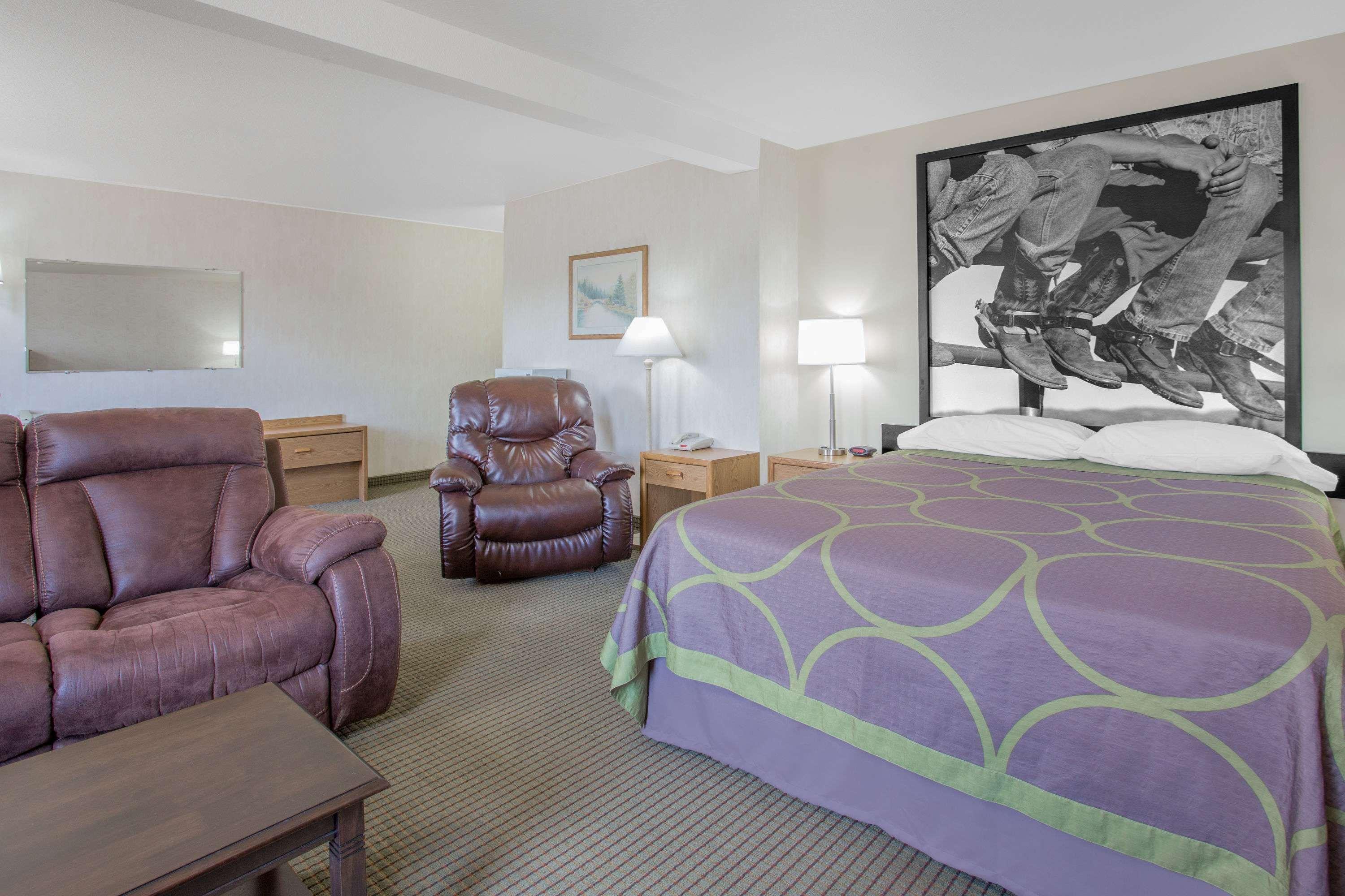 Hotel Super 8 By Wyndham Havre Esterno foto