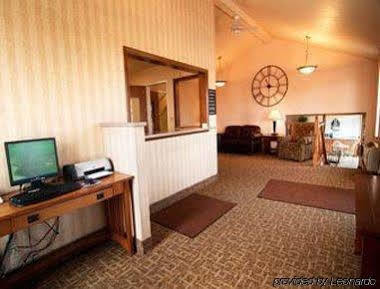 Hotel Super 8 By Wyndham Havre Esterno foto